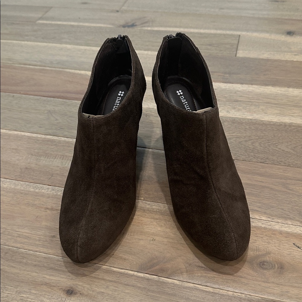 Naturalizer Ella Dark Brown taupe Wedge heel booties Shoes - Picture 3 of 10